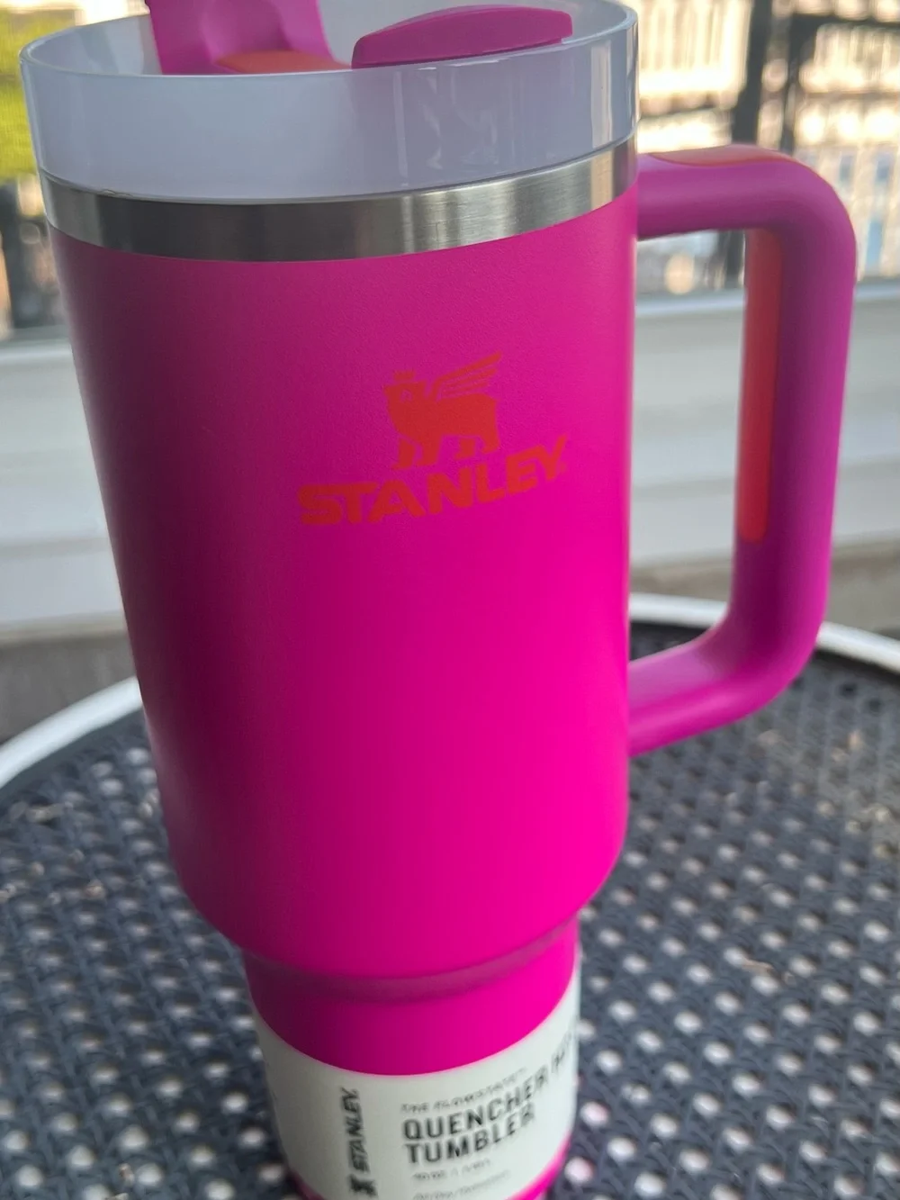 Stanley Vivid Violet Insulated Tumbler with Lid - Picture 4 of 4